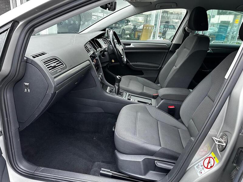 Used Volkswagen Golf 2019 for sale - 77547786: Photo 25