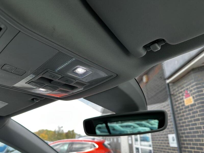 Used Skoda Karoq 2018 for sale - 77132472: Photo 31