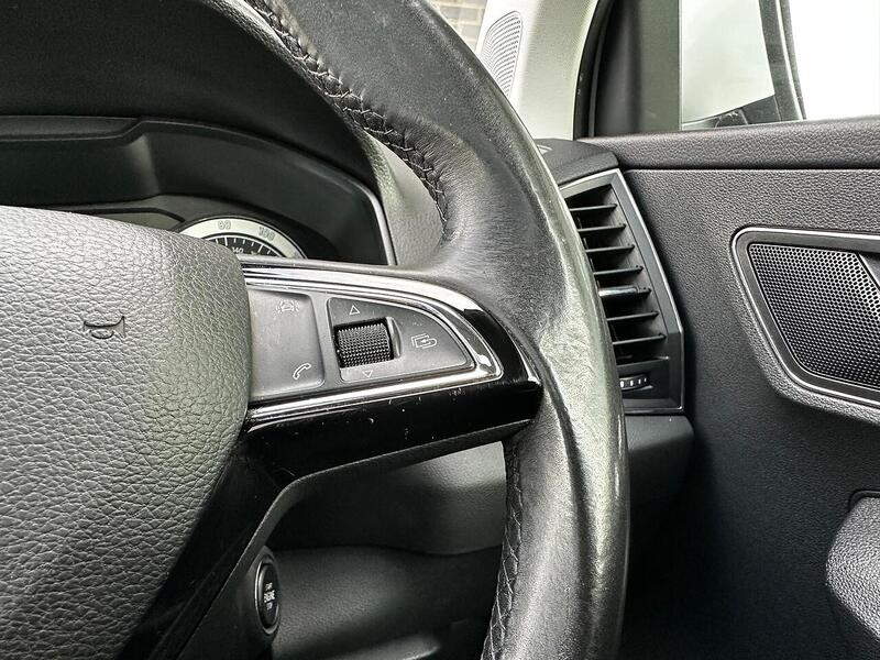 Used Skoda Karoq 2018 for sale - 77132472: Photo 32