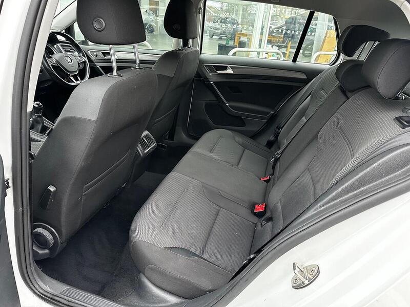 Used Volkswagen Golf 2017 for sale - 77640129: Photo 13