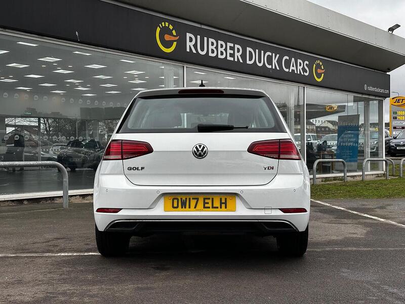 Used Volkswagen Golf 2017 for sale - 77640129: Photo 5