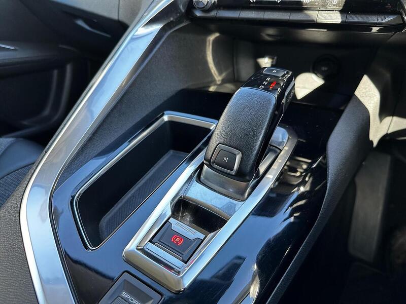 Used Peugeot 3008 2018 for sale - 77947083: Photo 28