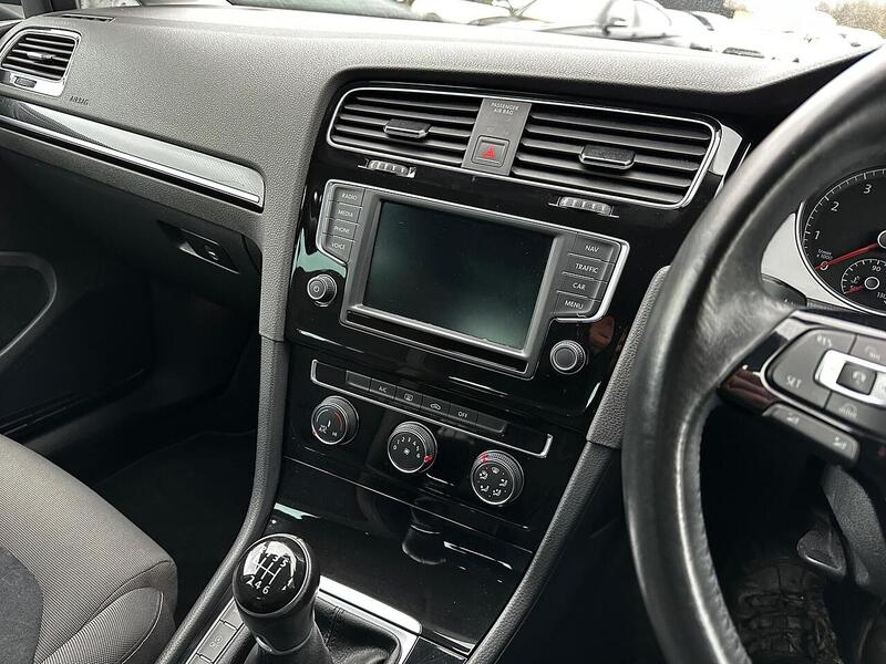 Used Volkswagen Golf 2016 for sale - 77328791: Photo 10