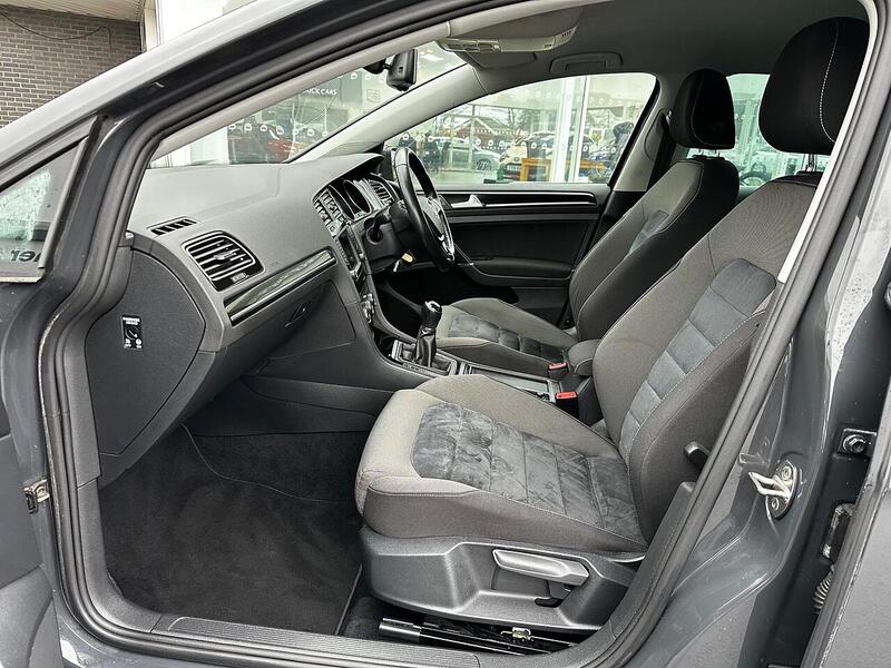 Used Volkswagen Golf 2016 for sale - 77328791: Photo 29