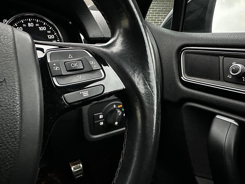 Used Volkswagen Touareg 2015 for sale - 77418358: Photo 17