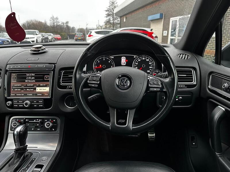 Used Volkswagen Touareg 2015 for sale - 77418358: Photo 36