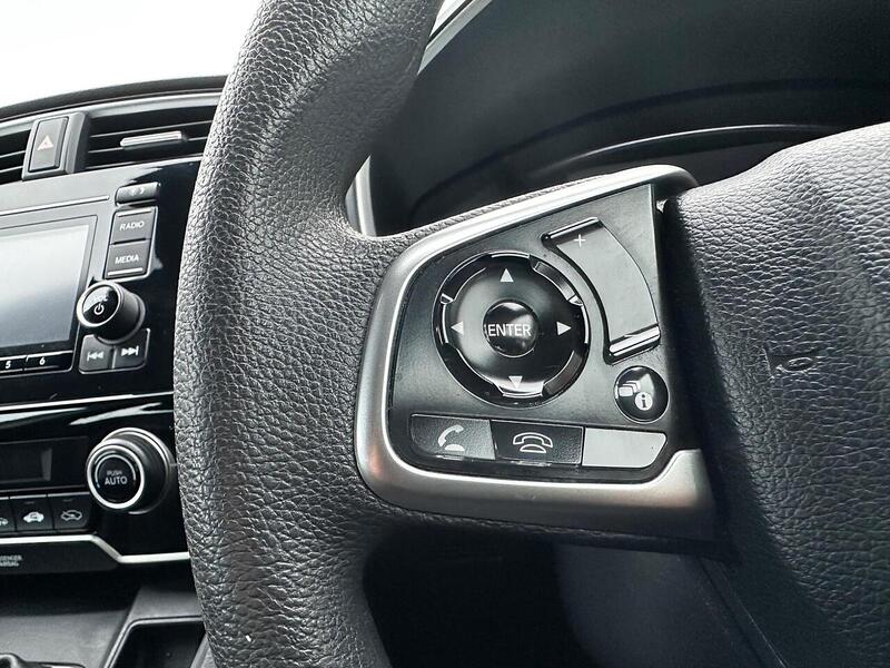 Used Honda CR-V 2019 for sale - 77547790: Photo 17