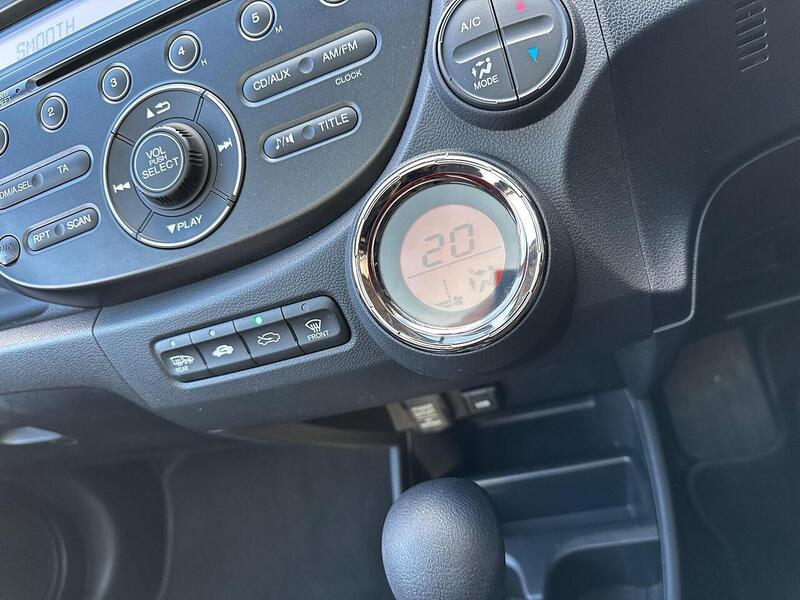 Used Honda Jazz 2013 for sale - 78224164: Photo 15