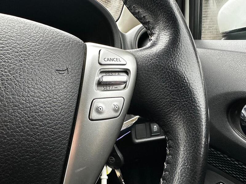 Used Nissan Note 2015 for sale - 77418370: Photo 16