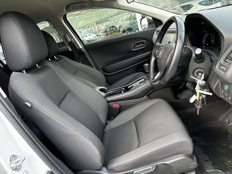 Used Honda HR-V 2018 for sale - 77902521: Photo 11