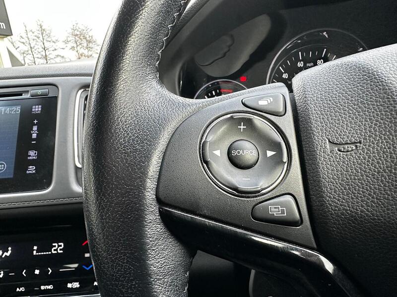 Used Honda HR-V 2018 for sale - 77902521: Photo 15