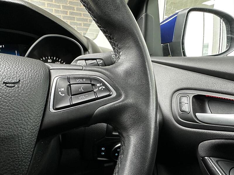 Used Ford Focus 2016 for sale - 77132488: Photo 15