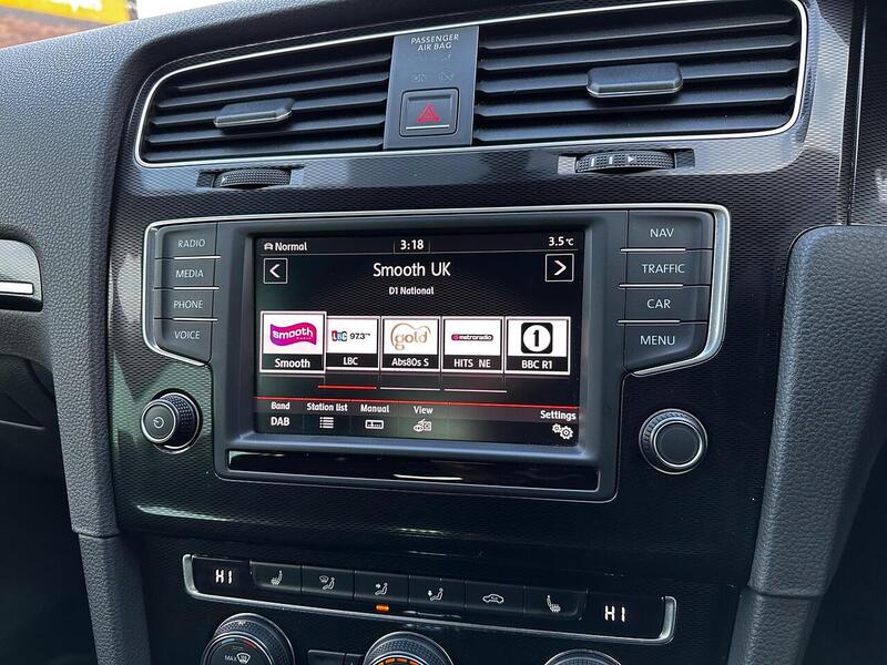 Used Volkswagen Golf 2017 for sale - 77365332: Photo 19