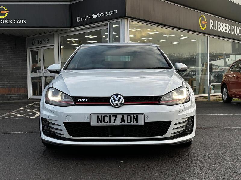 Used Volkswagen Golf 2017 for sale - 77365332: Photo 2