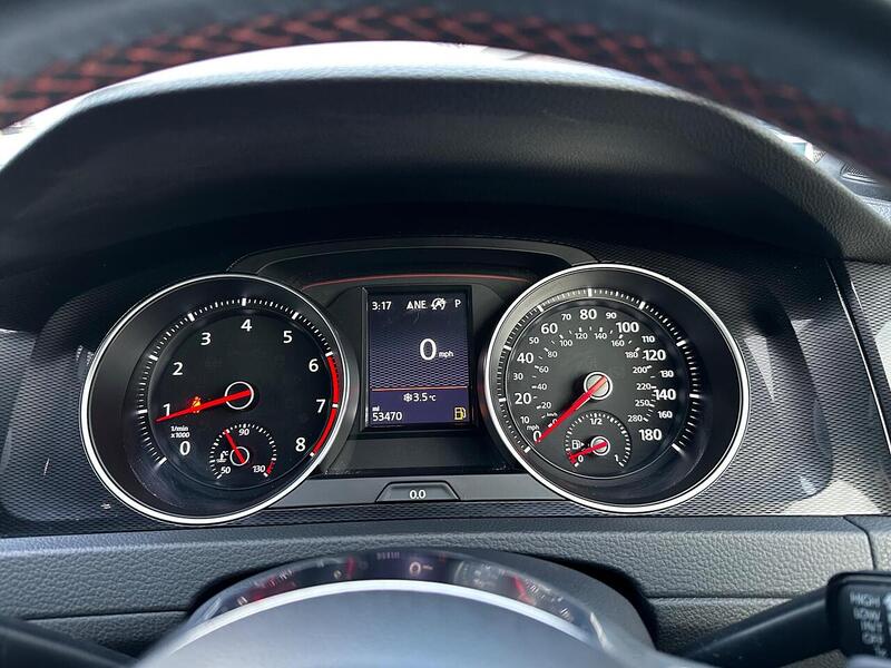 Used Volkswagen Golf 2017 for sale - 77365332: Photo 24