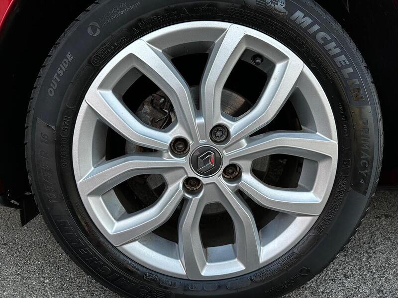 Used Renault Clio 2017 for sale - 77132473: Photo 17