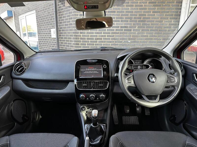 Used Renault Clio 2017 for sale - 77132473: Photo 9