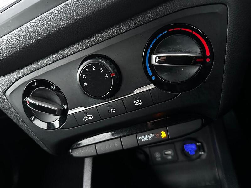 Used Hyundai i20 2018 for sale - 77437858: Photo 16