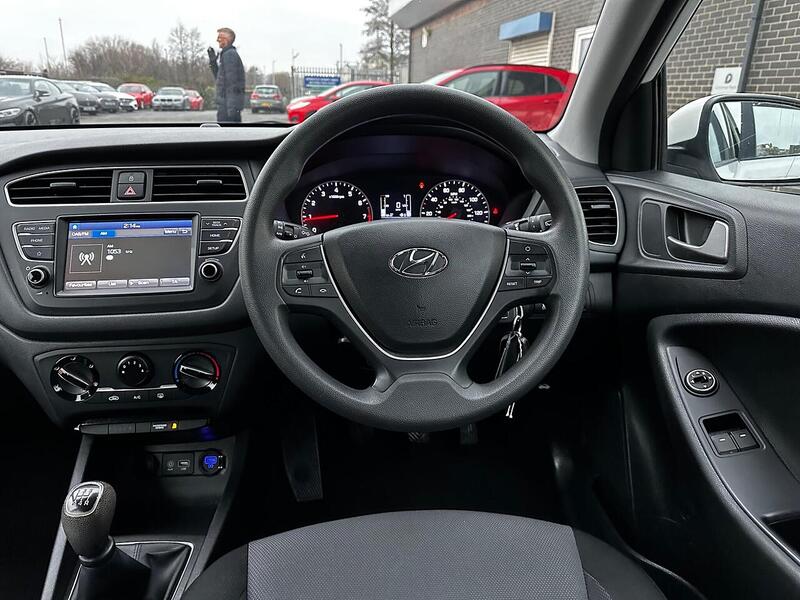 Used Hyundai i20 2018 for sale - 77437858: Photo 23
