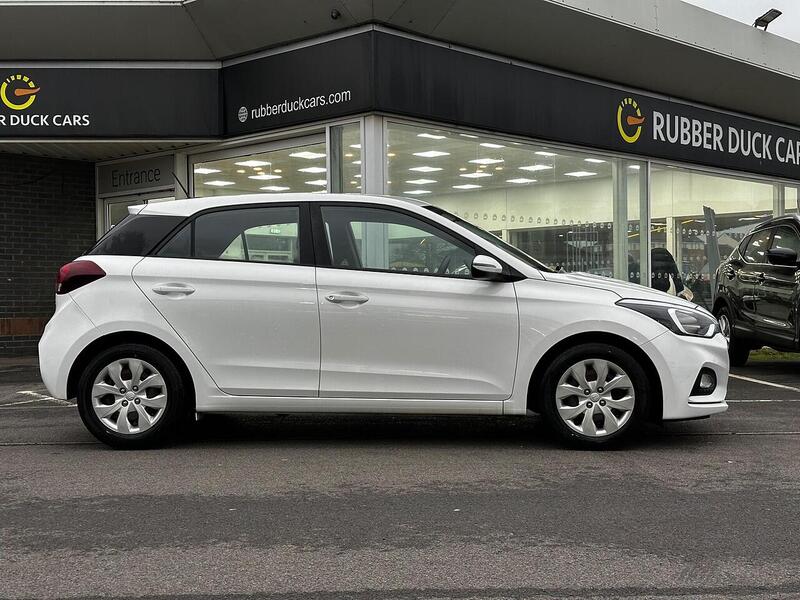 Used Hyundai i20 2018 for sale - 77437858: Photo 7