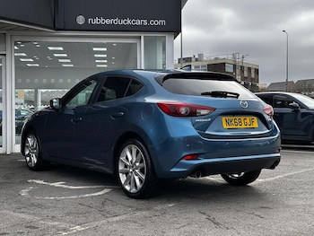Used Mazda Mazda3 2019 for sale - 77609590: Photo