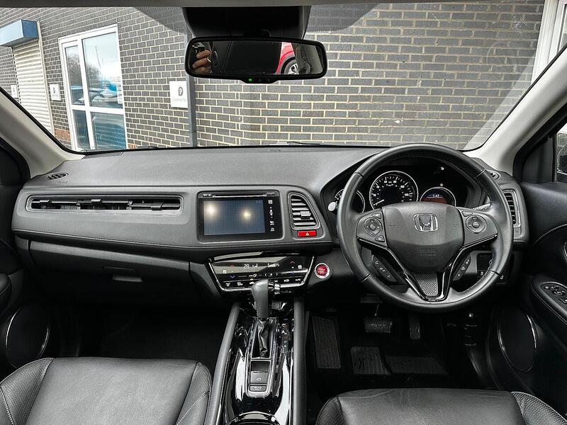 Used Honda HR-V 2017 for sale - 77132440: Photo 9