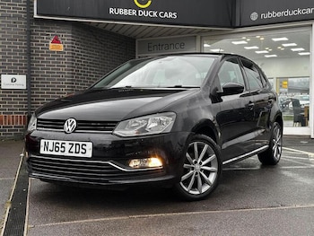 Used Volkswagen Polo 2015 for sale - 77418360: Photo