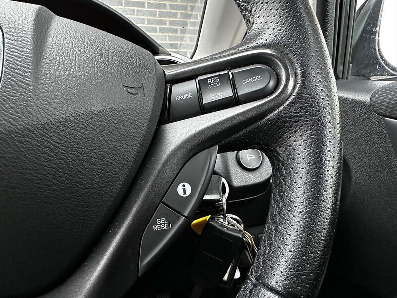 Used Honda Jazz 2015 for sale - 77640150: Photo 17