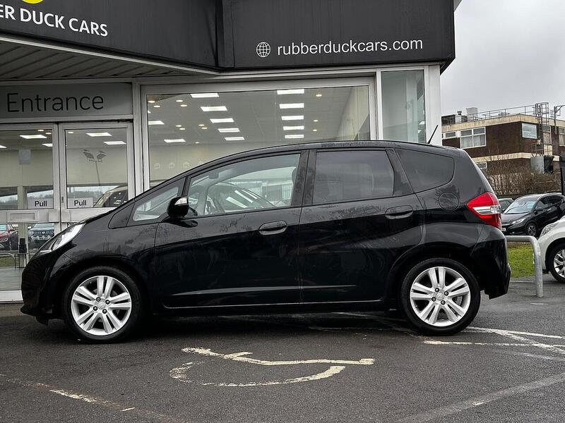 Used Honda Jazz 2015 for sale - 77640150: Photo 5