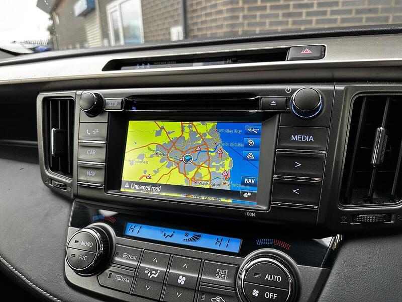 Used Toyota RAV4 2014 for sale - 77132513: Photo 18