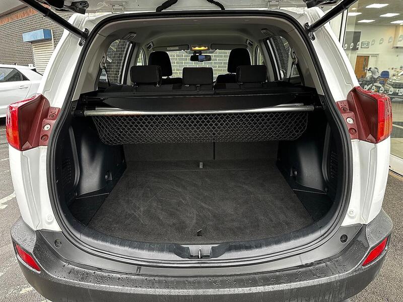 Used Toyota RAV4 2014 for sale - 77132513: Photo 23