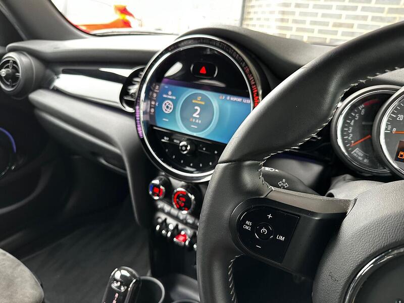 Used MINI Hatch 2021 for sale - 77132485: Photo 11