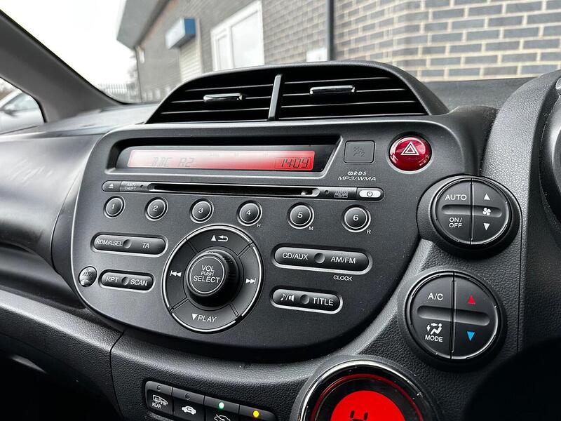 Used Honda Jazz 2015 for sale - 77508123: Photo 12