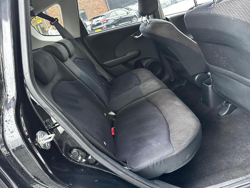 Used Honda Jazz 2015 for sale - 77508123: Photo 16