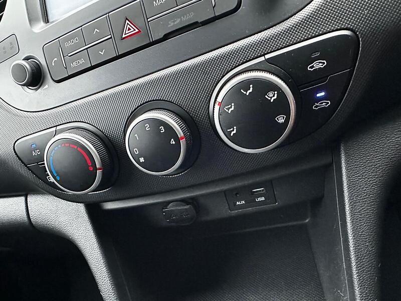 Used Hyundai i10 2018 for sale - 77264106: Photo 18