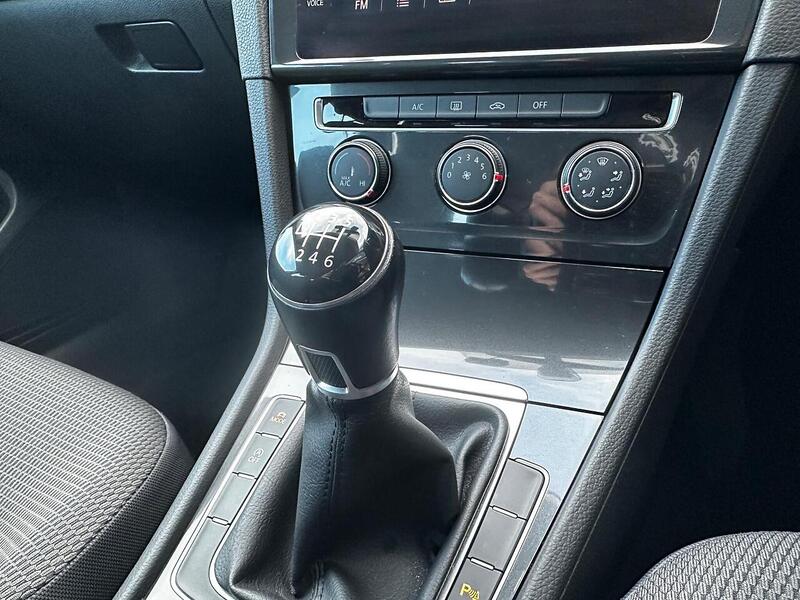 Used Volkswagen Golf 2018 for sale - 77129112: Photo 10