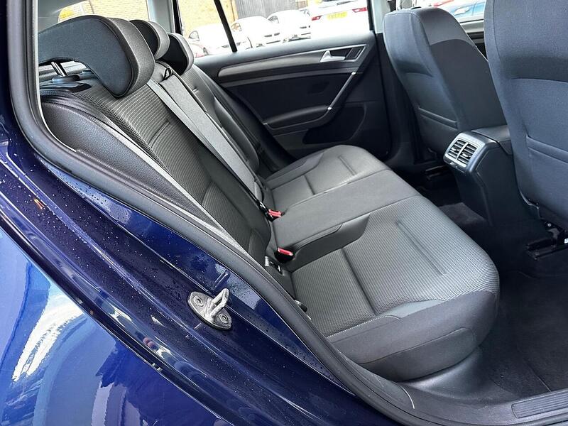 Used Volkswagen Golf 2018 for sale - 77129112: Photo 13