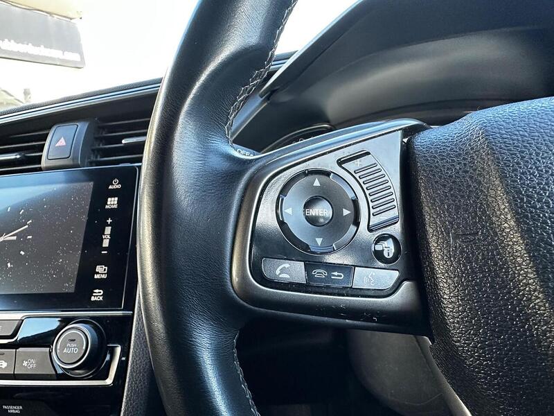 Used Honda Civic 2017 for sale - 77947090: Photo 15