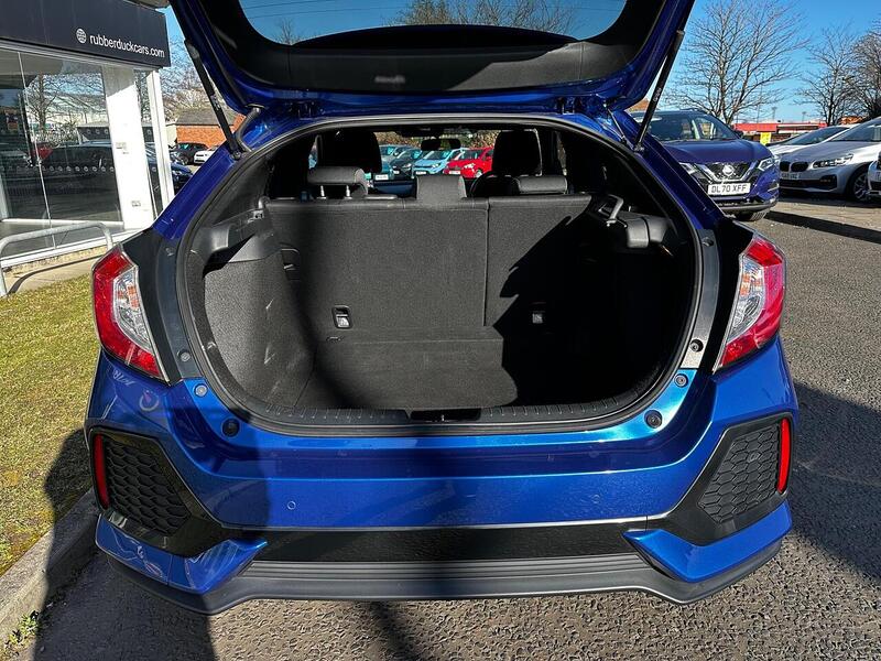 Used Honda Civic 2017 for sale - 77947090: Photo 20