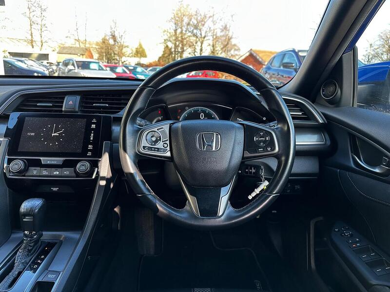 Used Honda Civic 2017 for sale - 77947090: Photo 21