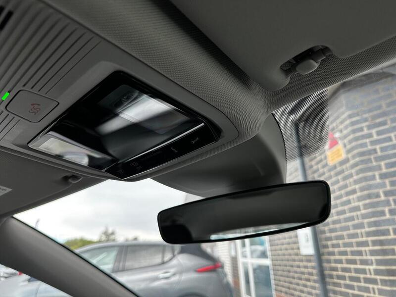 Used Volkswagen Golf 2023 for sale - 77132463: Photo 21