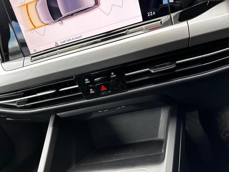 Used Volkswagen Golf 2023 for sale - 77132463: Photo 23