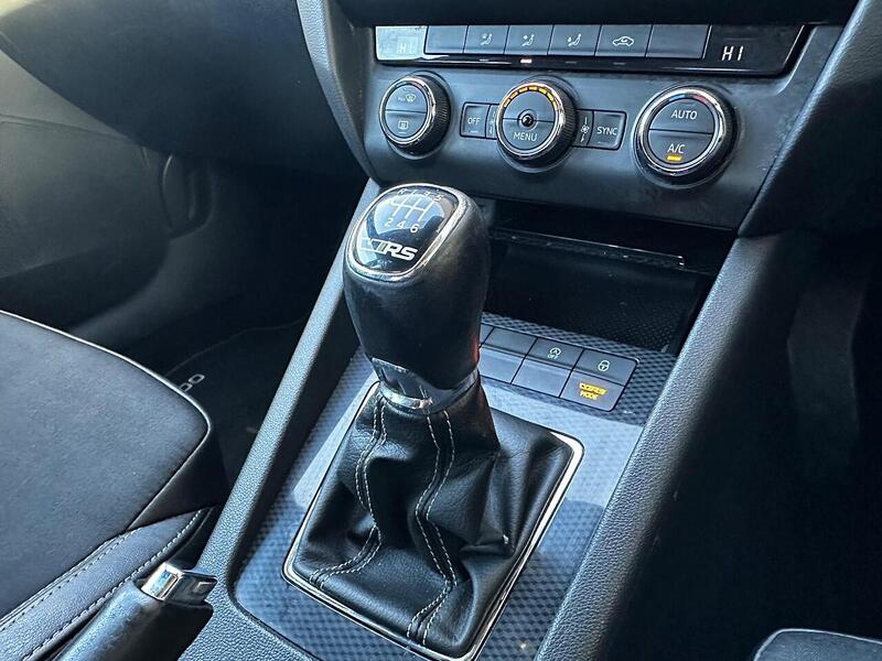 Used Skoda Octavia 2015 for sale - 77132572: Photo 12