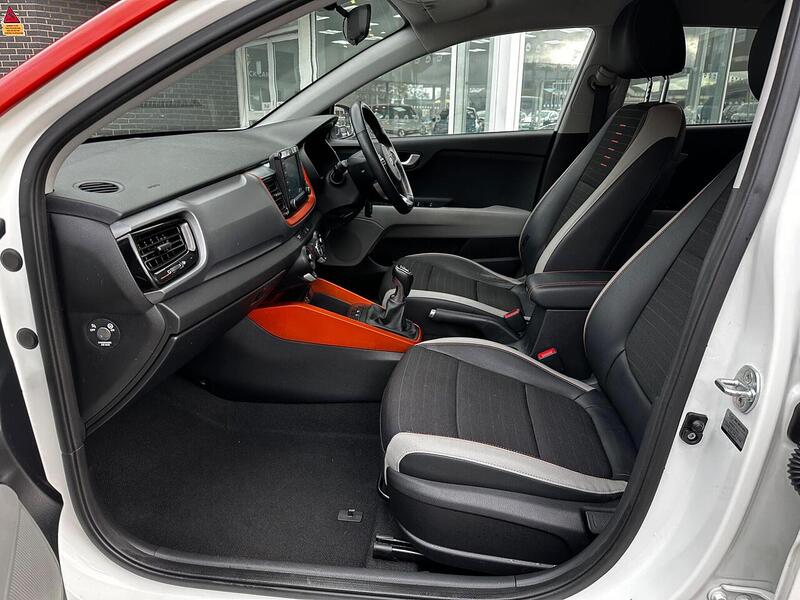 Used Kia Stonic 2019 for sale - 77668056: Photo 12