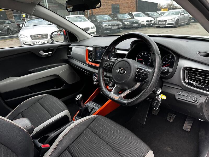 Used Kia Stonic 2019 for sale - 77668056: Photo 16