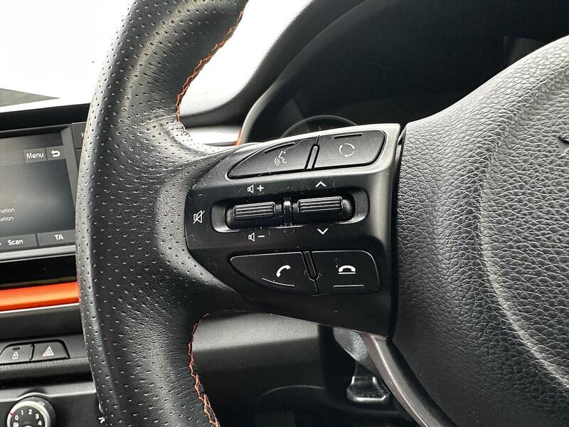 Used Kia Stonic 2019 for sale - 77668056: Photo 19