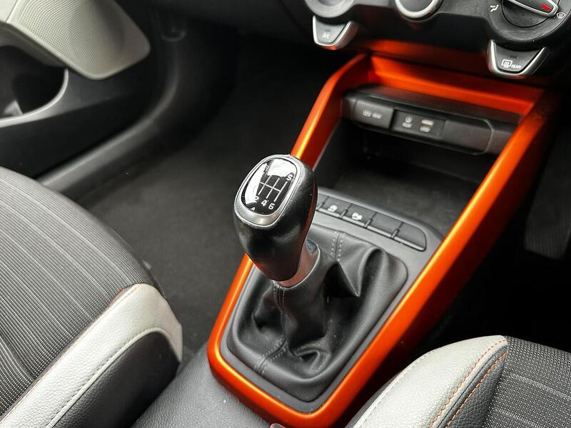 Used Kia Stonic 2019 for sale - 77668056: Photo 24