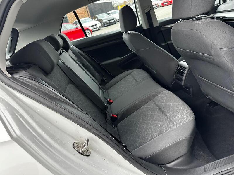 Used Volkswagen Golf 2020 for sale - 77609589: Photo 14