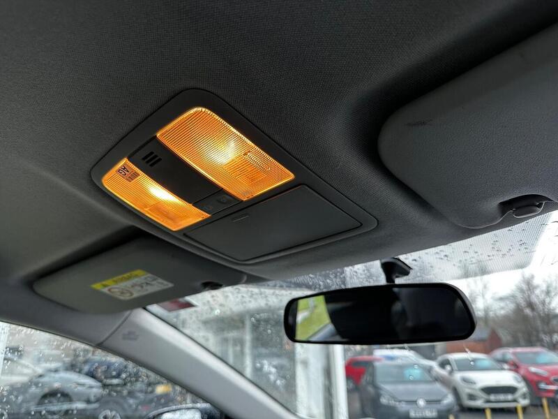 Used Toyota Auris 2017 for sale - 78065140: Photo 25