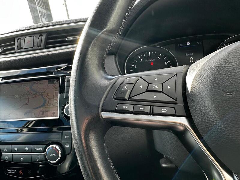 Used Nissan Qashqai for sale - 77831776: Photo 16